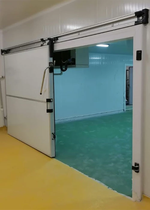 Domino's Pizza cold room - walk-in chiller Dammam Saudi Arabia