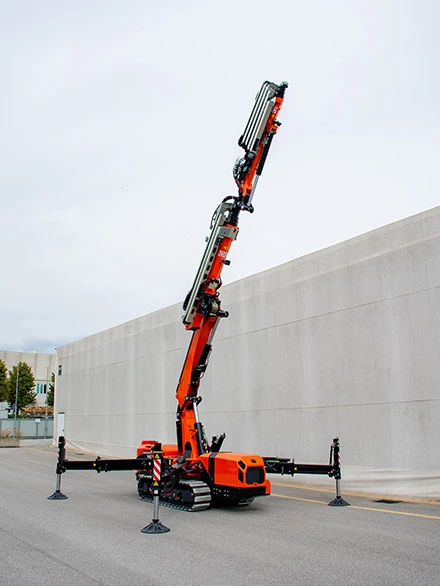 JF 235 spider crane - 6,150 kg max load, 25m height, Saudi Arabia