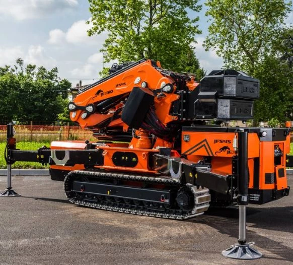 JF 545 crawler spider crane - 15,500 kg lifting solution Saudi Arabia